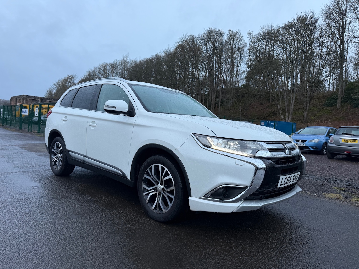 Used Mitsubishi Outlander 2015 for sale - 76851856: Photo 3