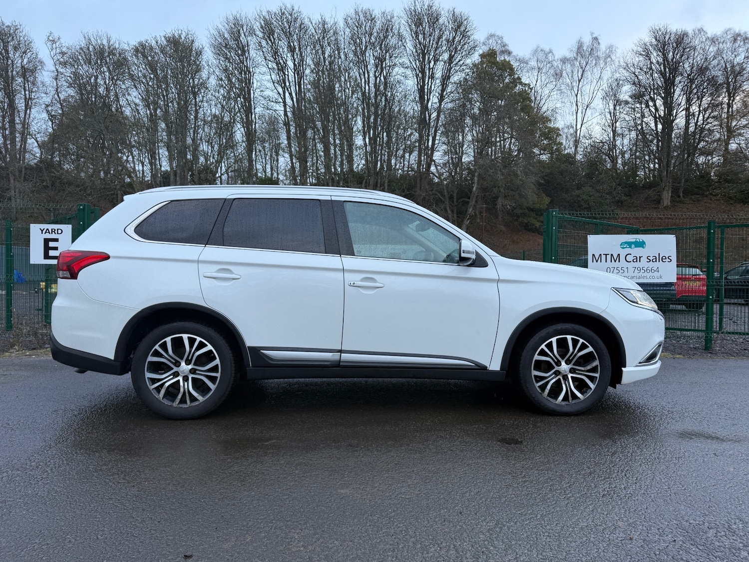 Used Mitsubishi Outlander 2015 for sale - 76851856: Photo 4