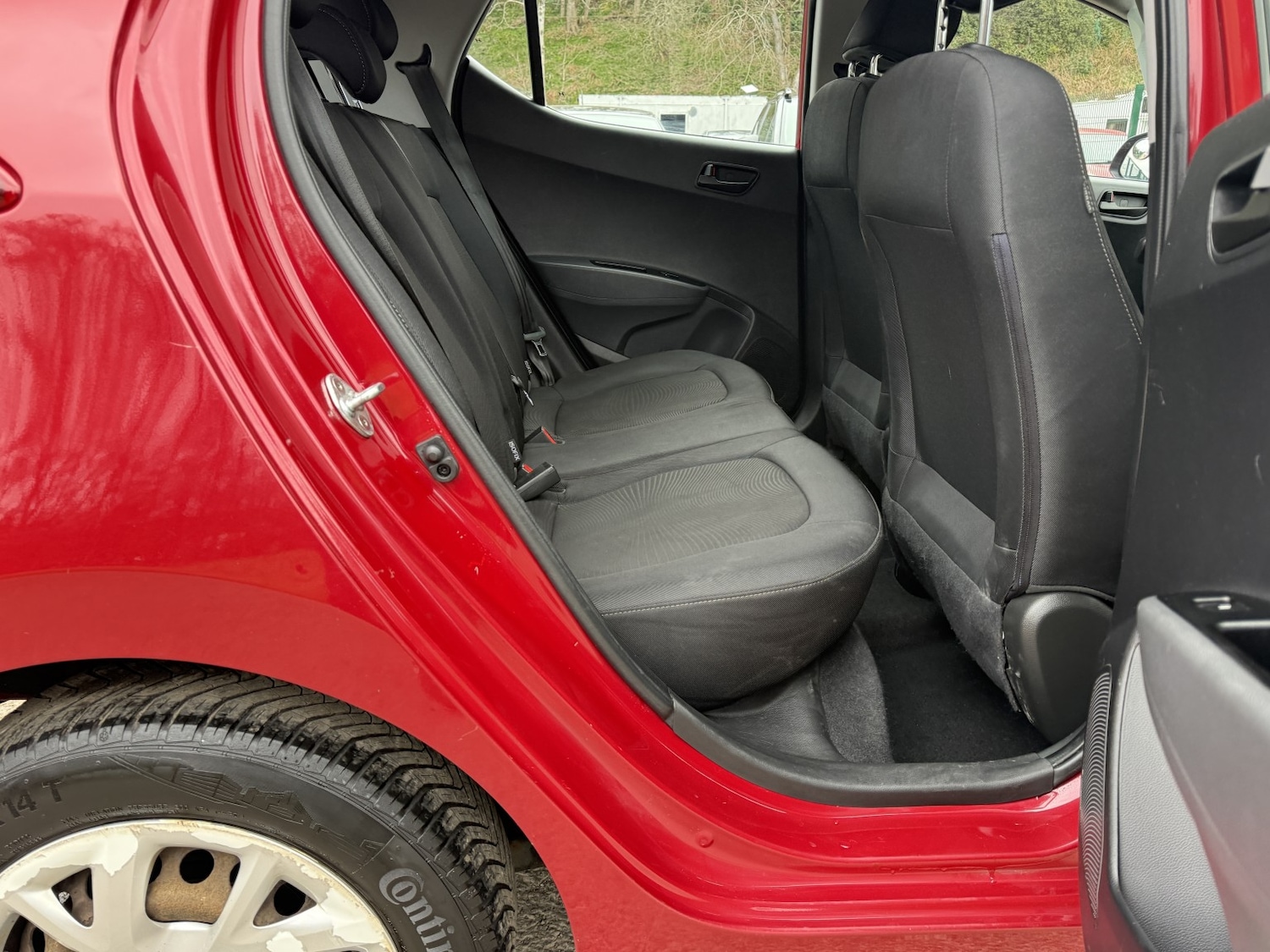 Used Hyundai i10 2017 for sale - 78031613: Photo 33