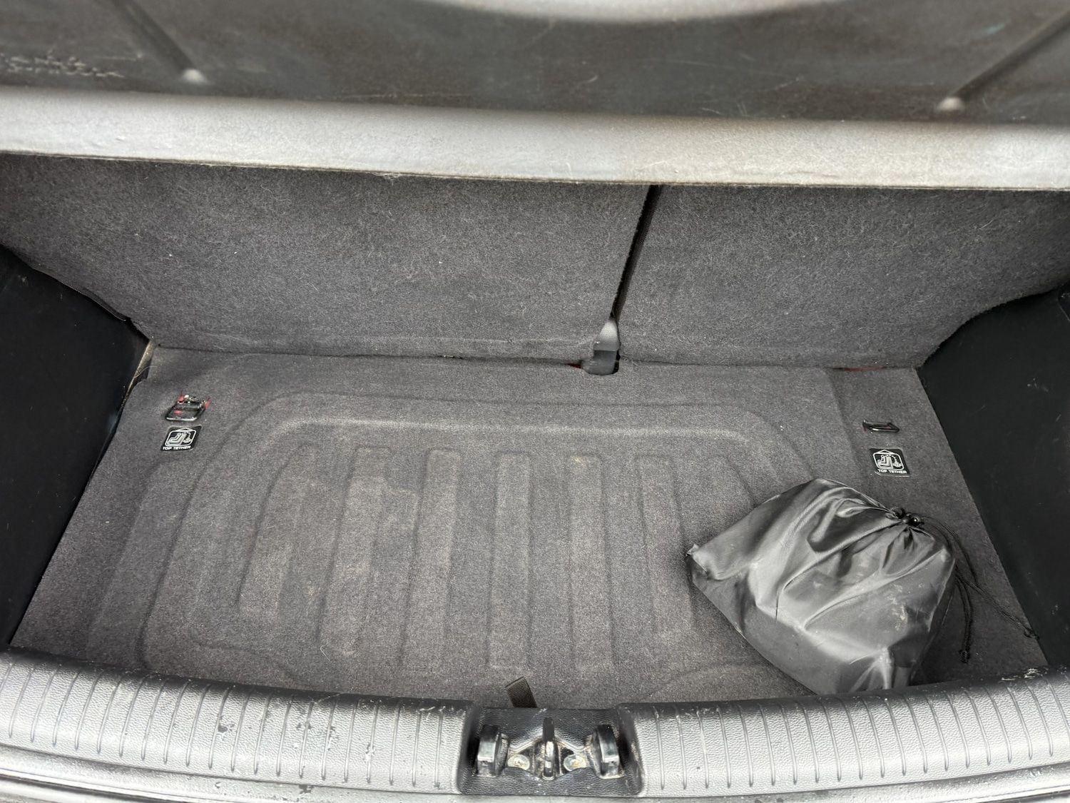 Used Hyundai i10 2017 for sale - 78031613: Photo 38