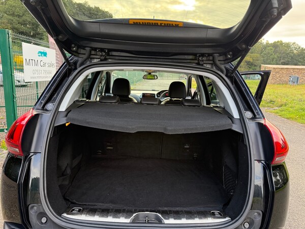 Used Peugeot 2008 2017 for sale - 75151905: Photo 17