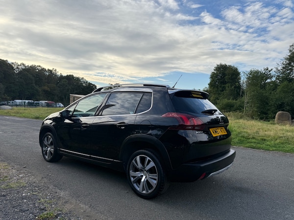 Used Peugeot 2008 2017 for sale - 75151905: Photo 5
