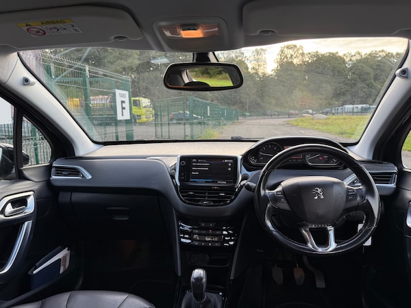 Used Peugeot 2008 2017 for sale - 75151905: Photo 8