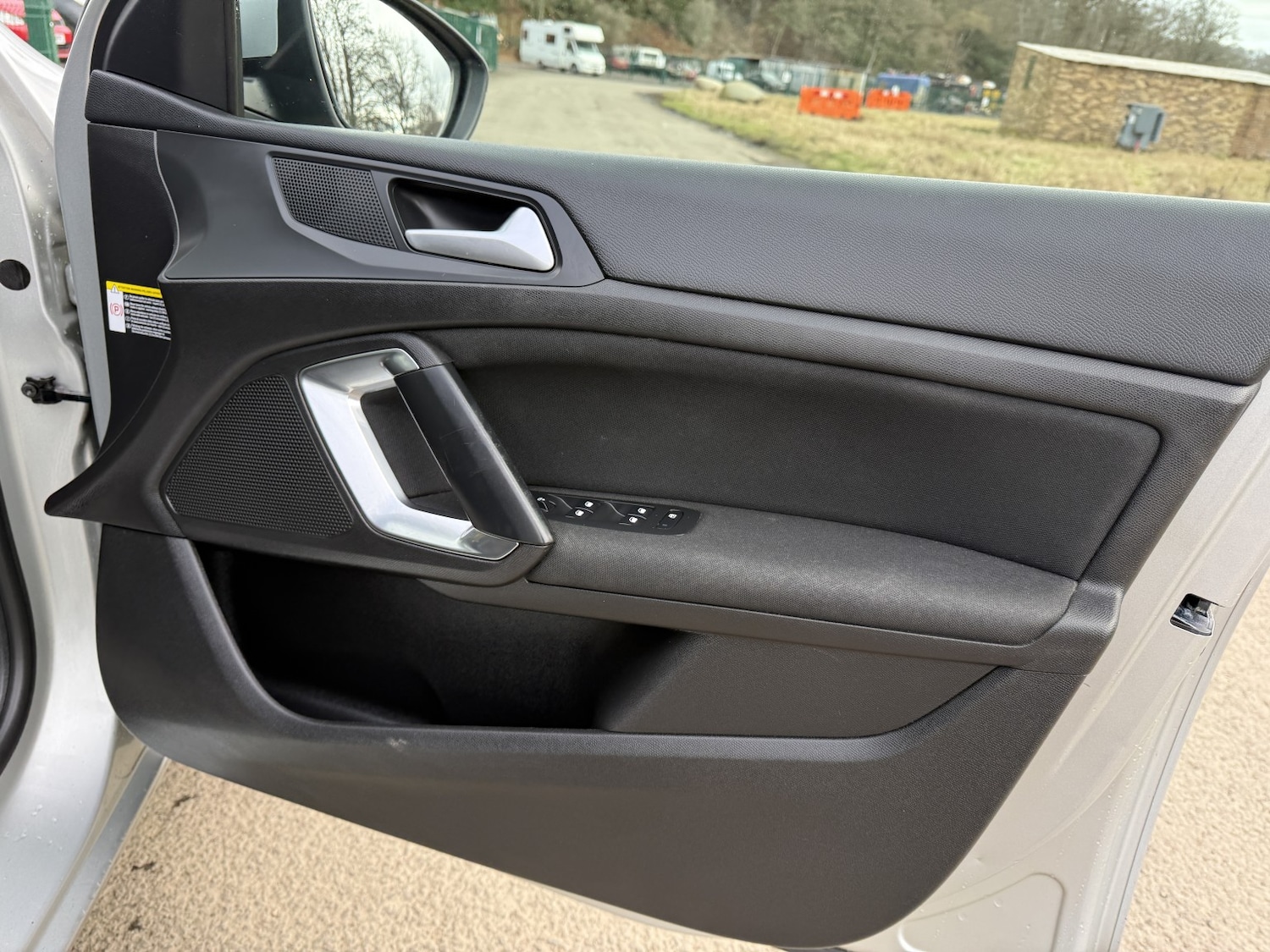 Used Peugeot 308 2015 for sale - 77801782: Photo 18