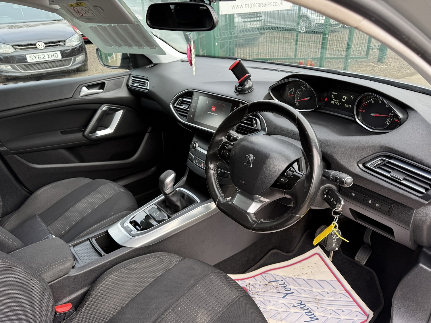 Used Peugeot 308 2015 for sale - 77801782: Photo 20