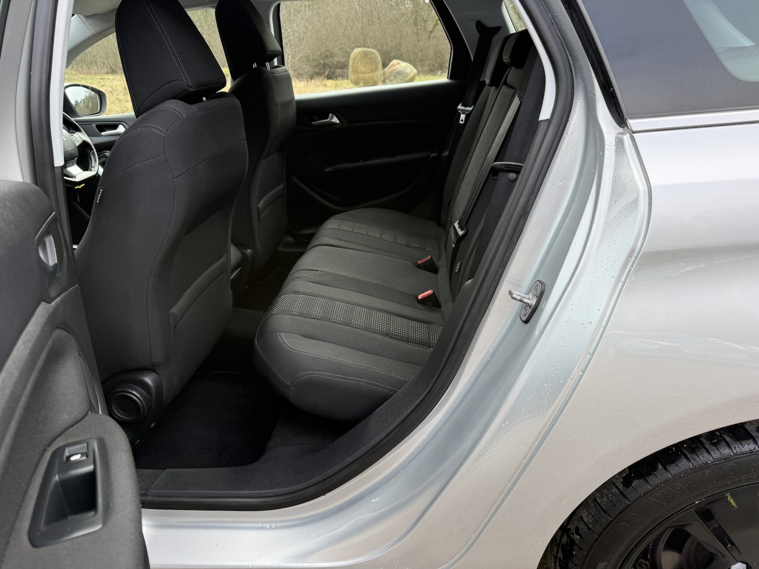 Used Peugeot 308 2015 for sale - 77801782: Photo 32