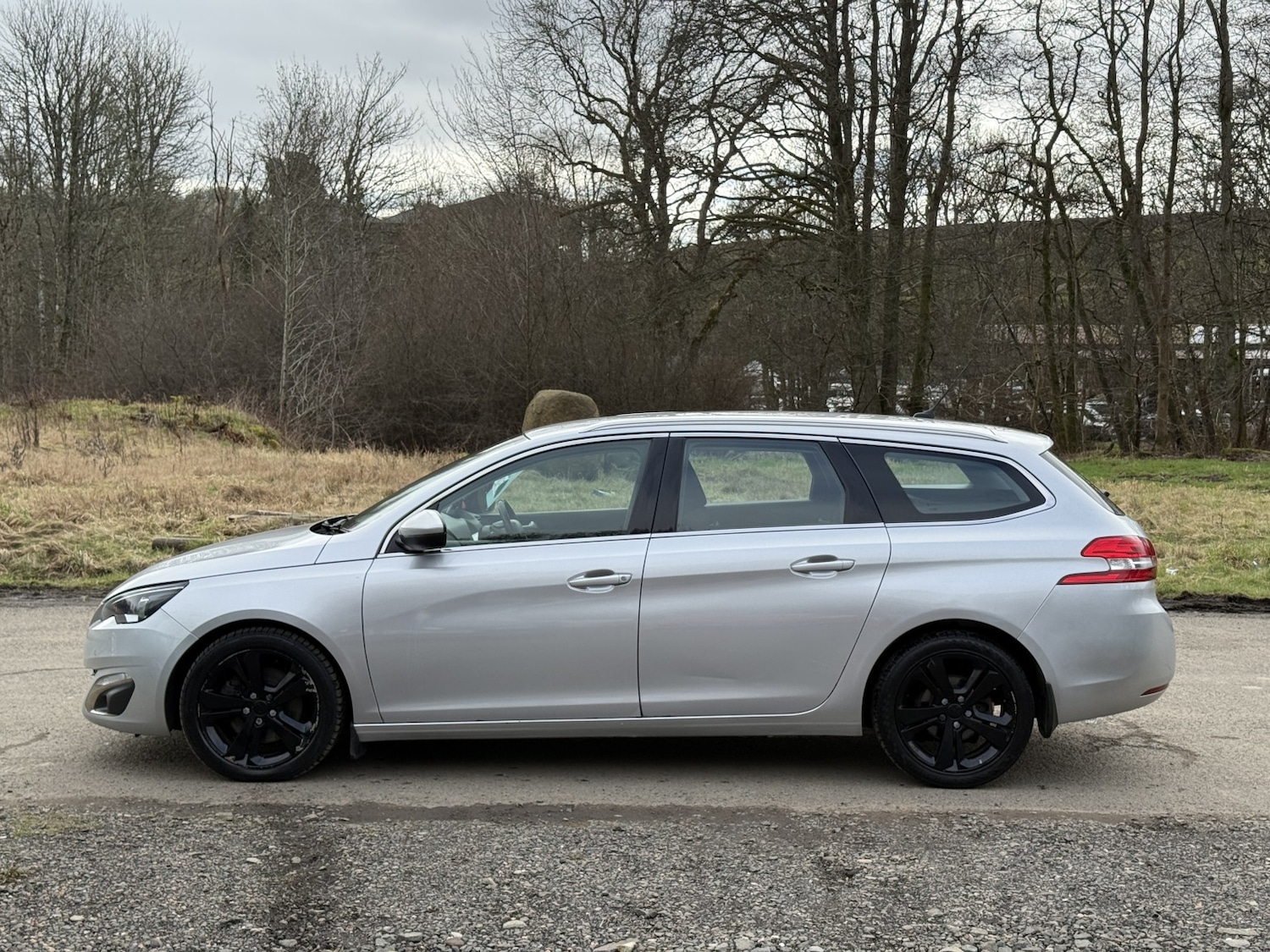 Used Peugeot 308 2015 for sale - 77801782: Photo 9