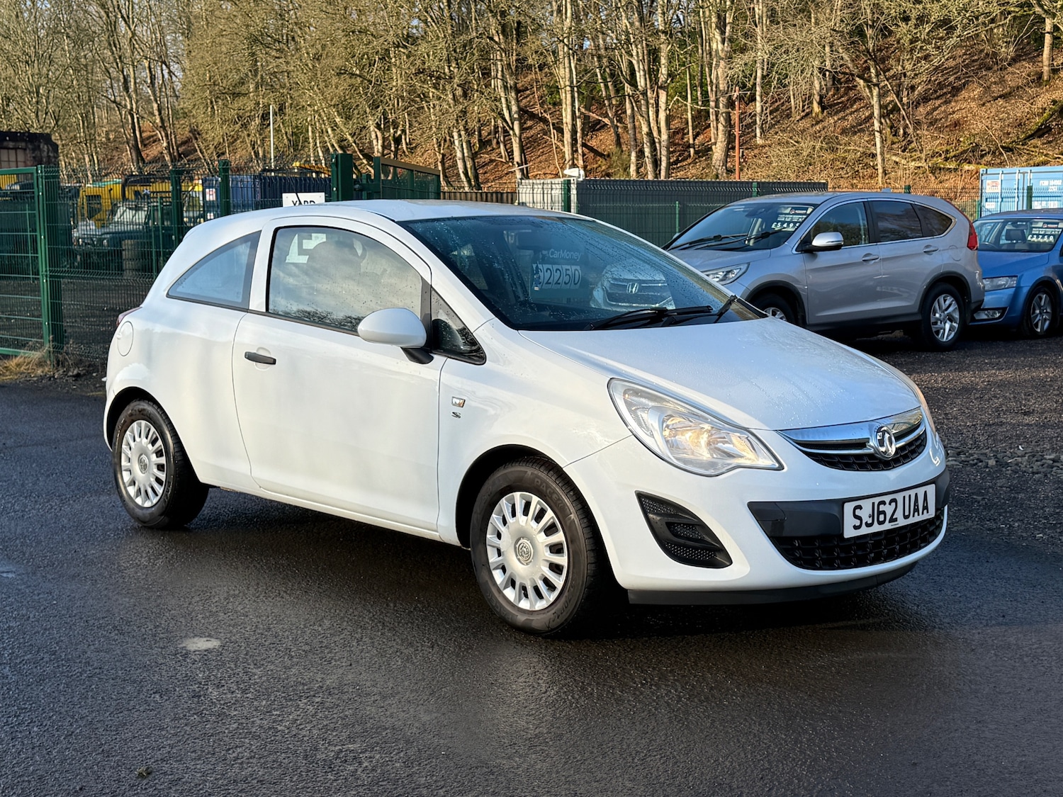 Used Vauxhall Corsa 2012 for sale - 77270394: Photo 3