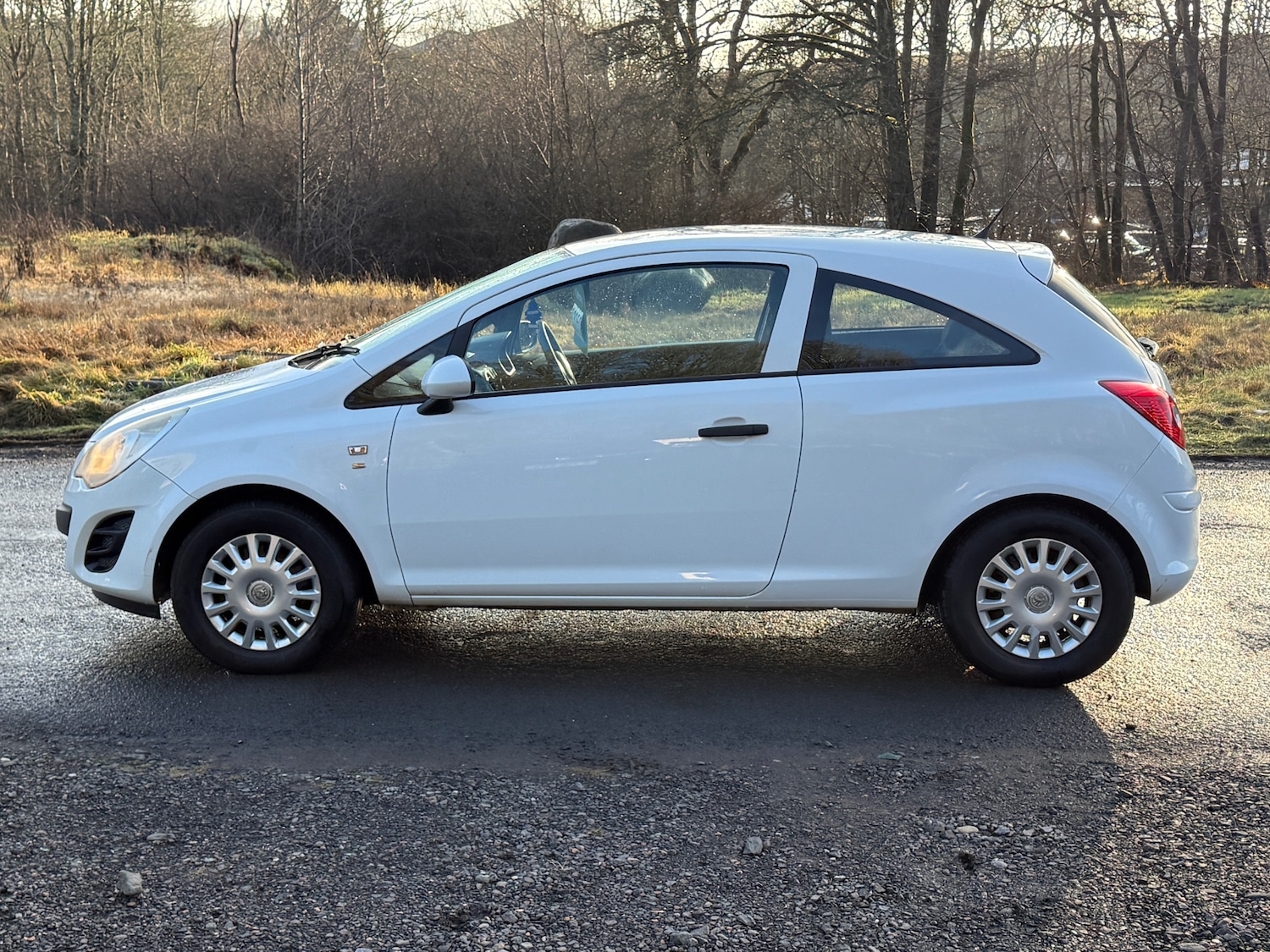 Used Vauxhall Corsa 2012 for sale - 77270394: Photo 9