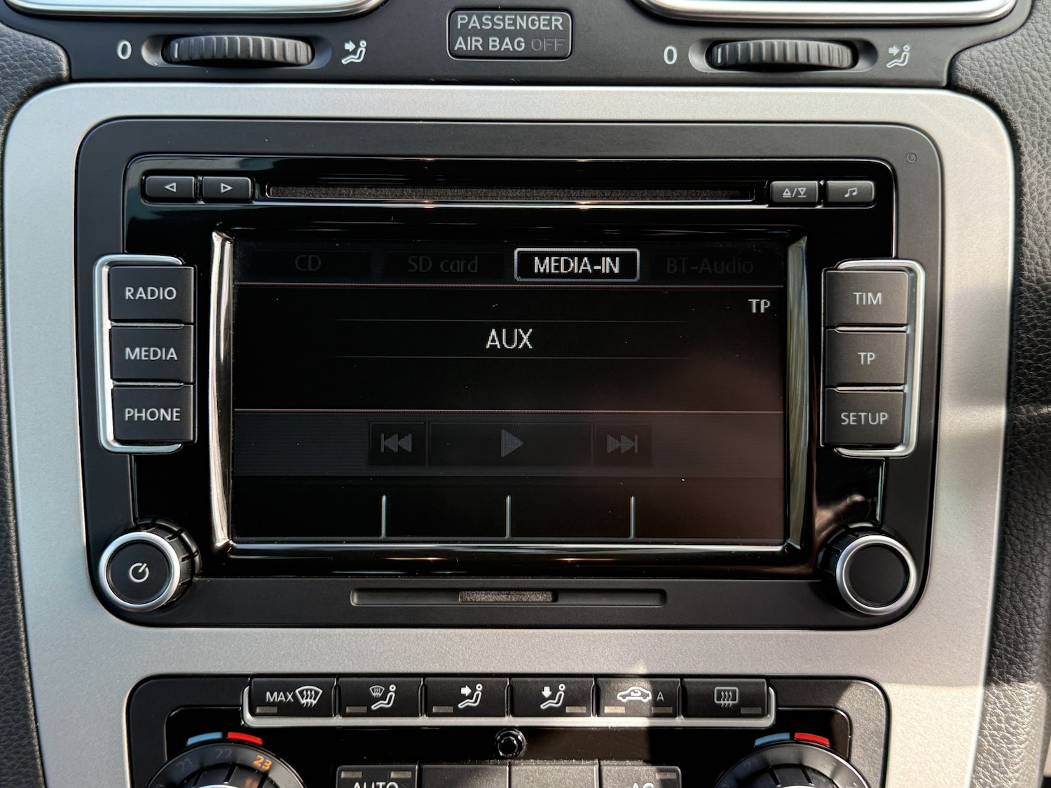 Used Volkswagen Scirocco 2010 for sale - 77981829: Photo 27