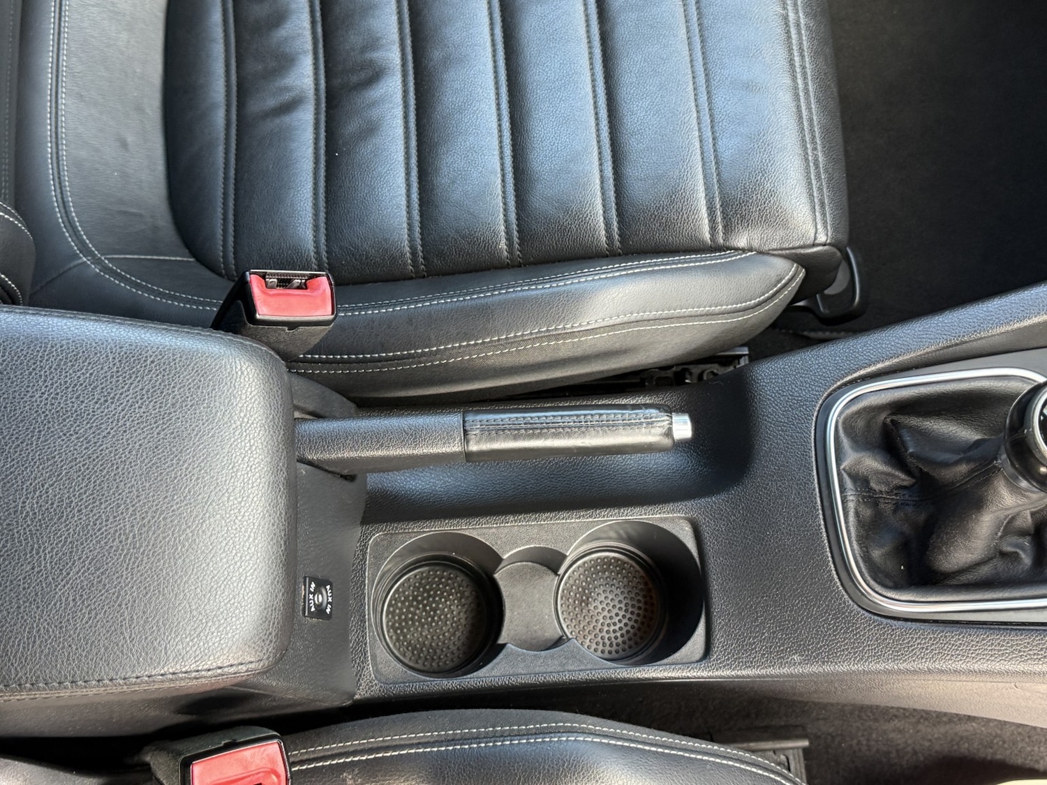 Used Volkswagen Scirocco 2010 for sale - 77981829: Photo 31