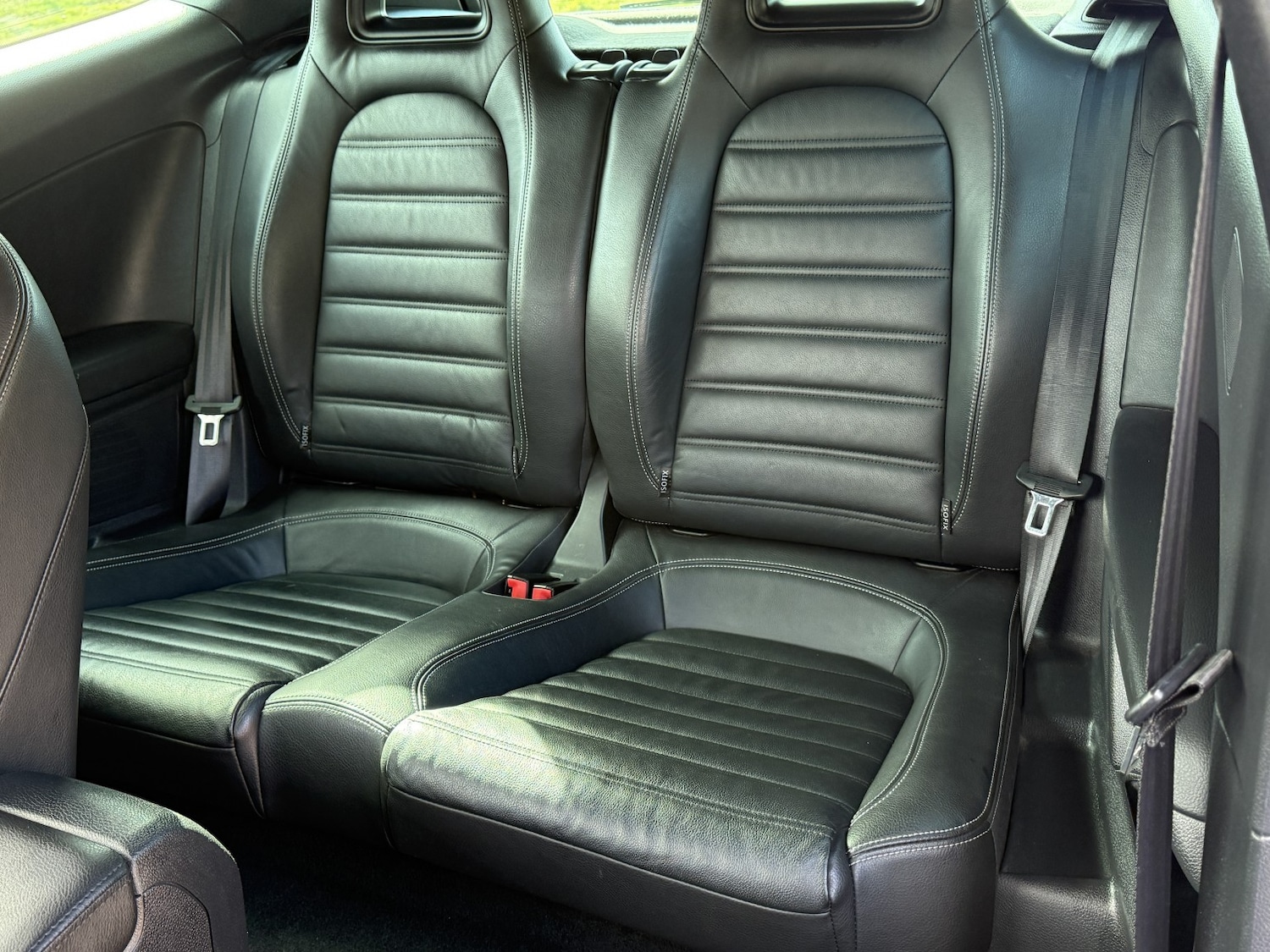 Used Volkswagen Scirocco 2010 for sale - 77981829: Photo 37