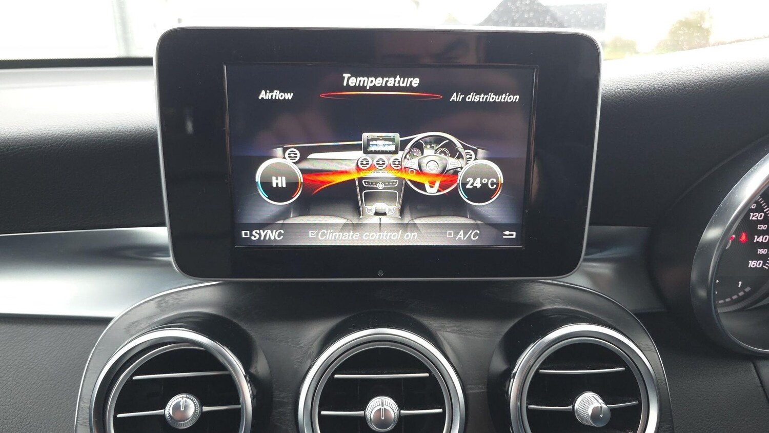 Used Mercedes-Benz GLC 2017 for sale - 77802465: Photo 23