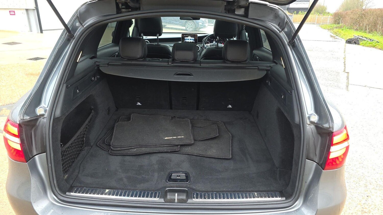 Used Mercedes-Benz GLC 2017 for sale - 77802465: Photo 27