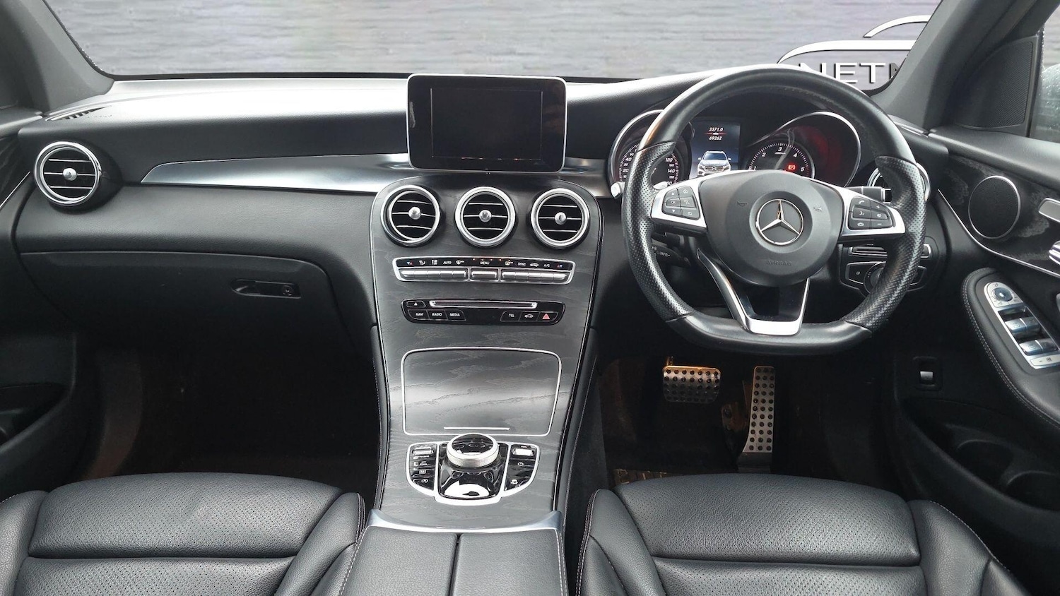 Used Mercedes-Benz GLC 2017 for sale - 77802465: Photo 9