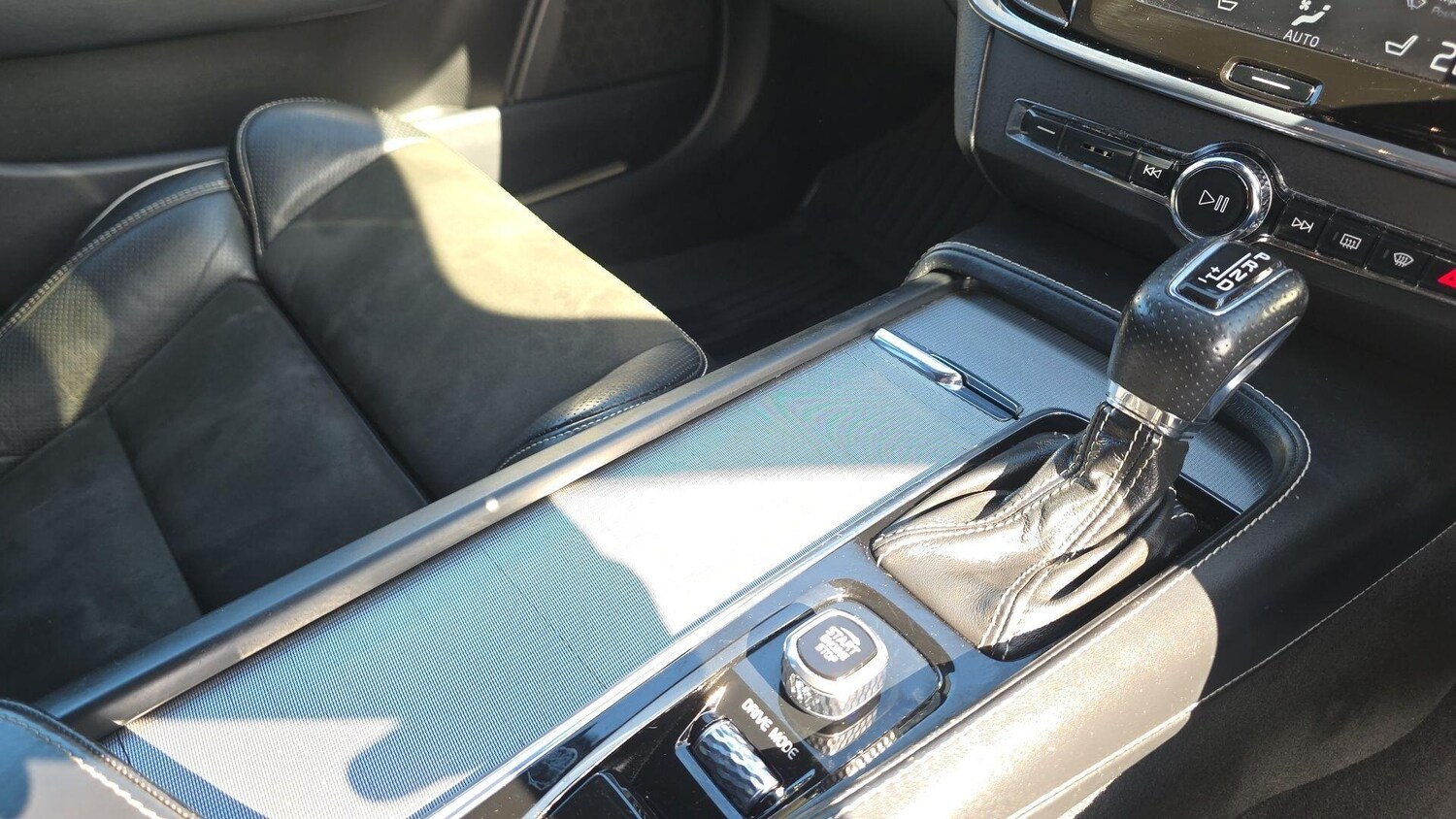 Used Volvo V90 2018 for sale - 78019882: Photo 26