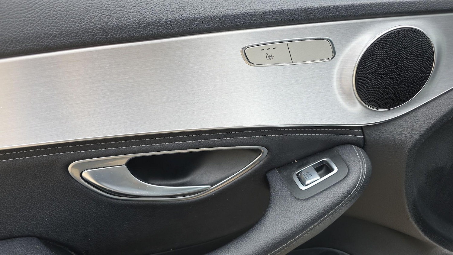 Used Mercedes-Benz C Class 2015 for sale - 77802480: Photo 15