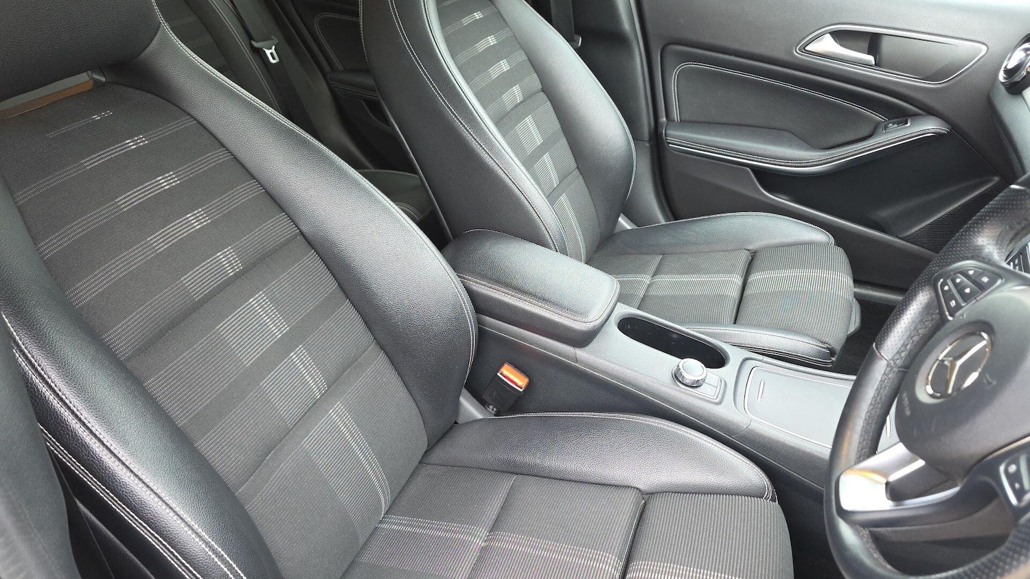 Used Mercedes-Benz GLA 2019 for sale - 77802486: Photo 12