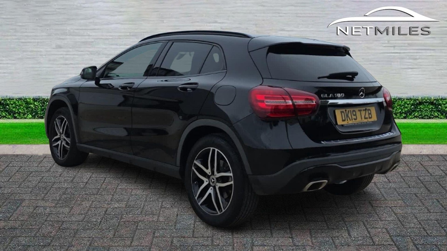 Used Mercedes-Benz GLA 2019 for sale - 77802486: Photo 4