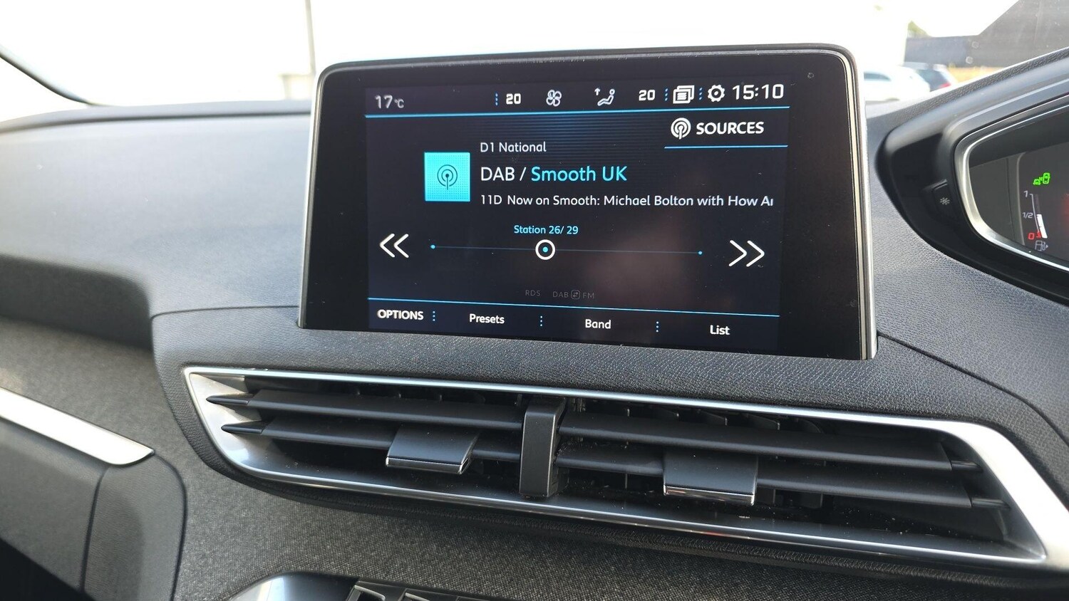 Used Peugeot 3008 2017 for sale - 77839852: Photo 21