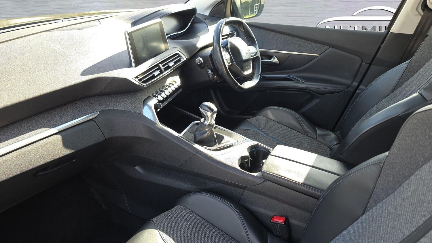 Used Peugeot 3008 2017 for sale - 77839852: Photo 30