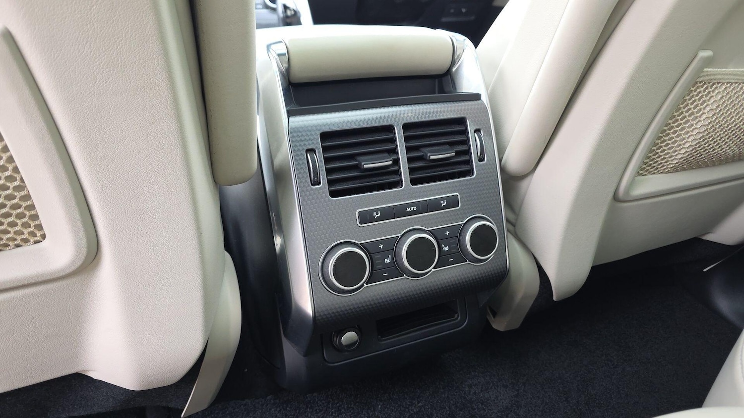 Used Land Rover Range Rover Sport 2016 for sale - 77802481: Photo 18