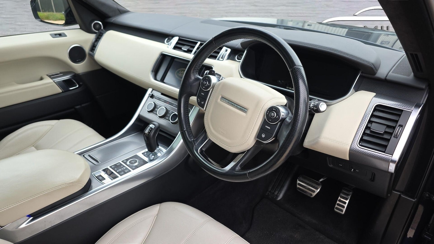 Used Land Rover Range Rover Sport 2016 for sale - 77802481: Photo 9