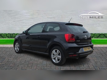 Used Volkswagen Polo 2017 for sale - 77802472: Photo