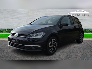 Used Volkswagen Golf 2019 for sale - 77802469: Photo
