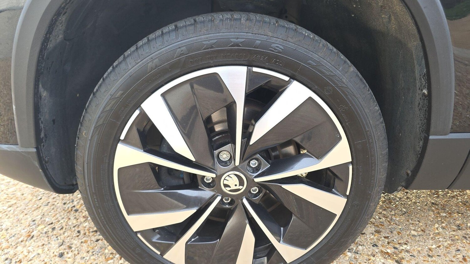 Used Skoda Karoq for sale - 77802468: Photo 17