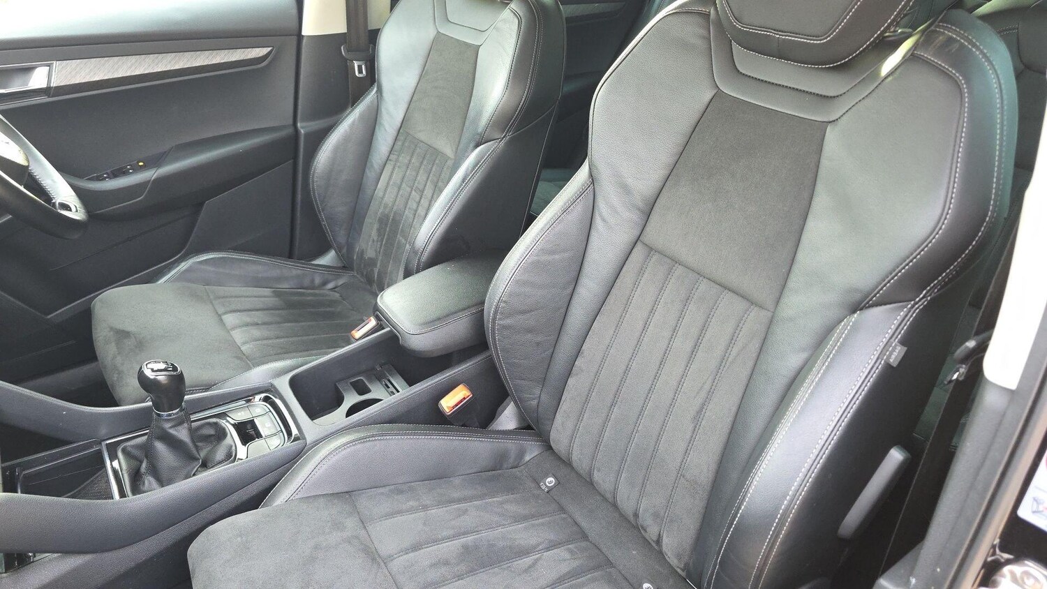 Used Skoda Karoq for sale - 77802468: Photo 27