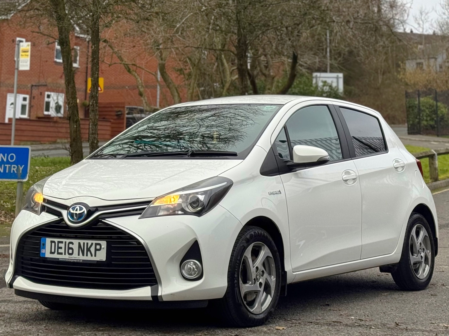 Used Toyota Yaris 2016 for sale - 77392149: Photo 17