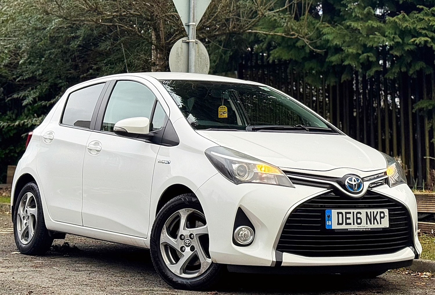 Used Toyota Yaris 2016 for sale - 77392149: Photo 3