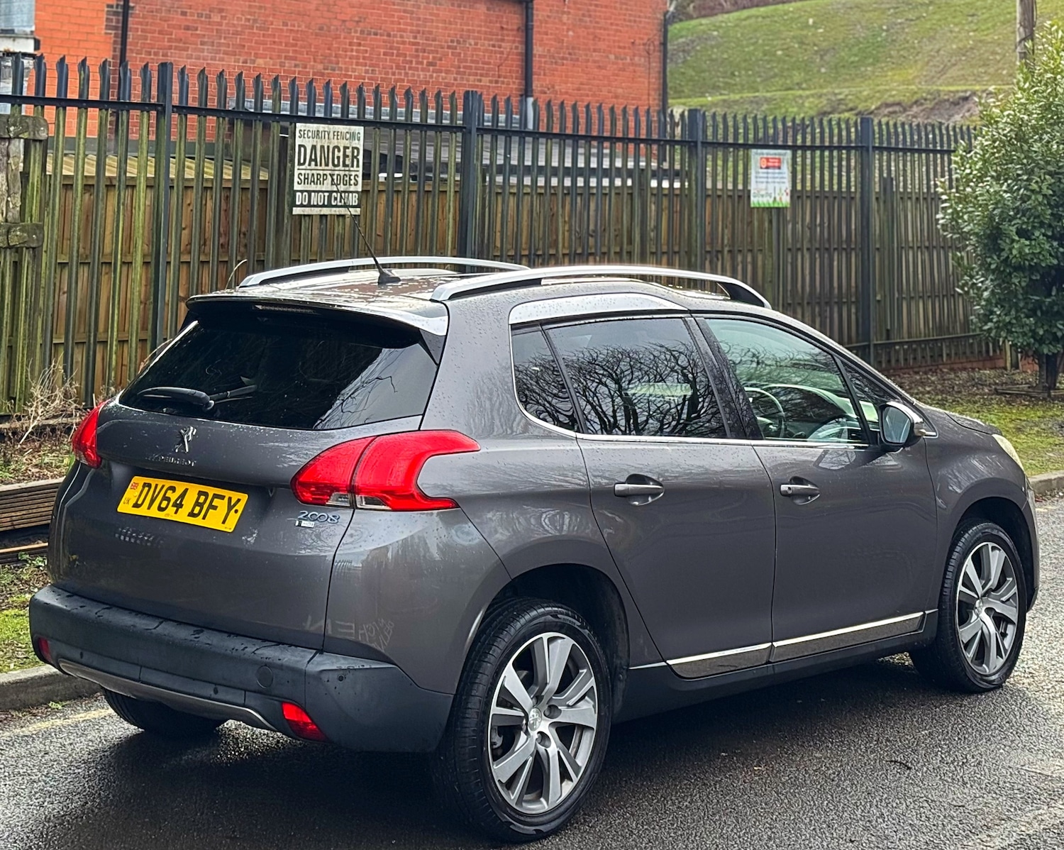 Used Peugeot 2008 2014 for sale - 77206885: Photo 21