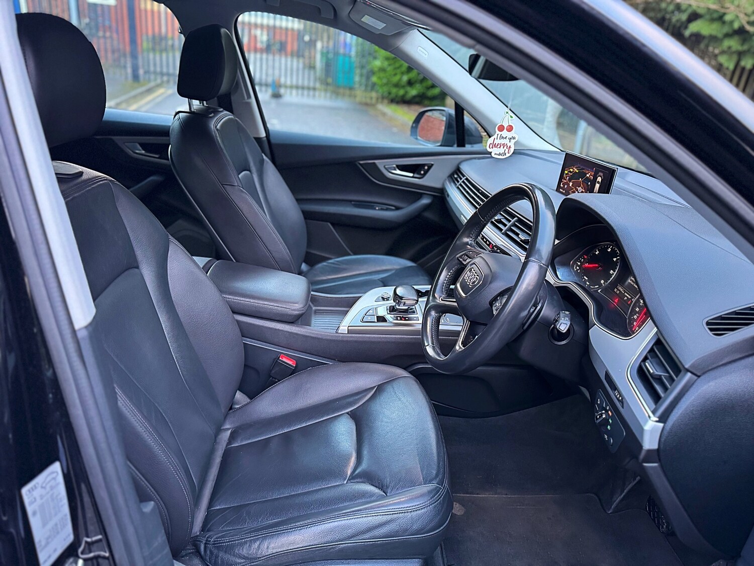 Used Audi Q7 2017 for sale - 77441557: Photo 32