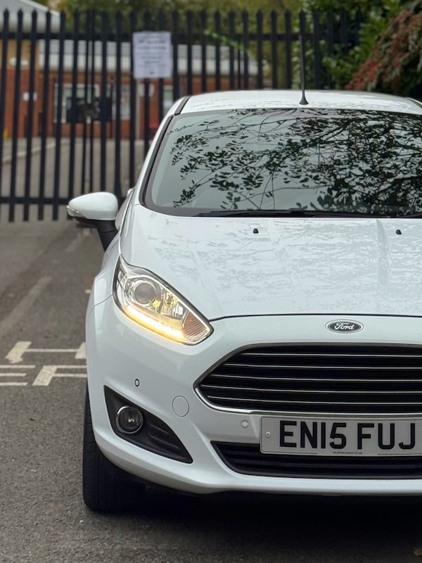 Used Ford Fiesta 2015 for sale - 76208651: Photo 10