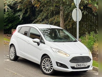 Used Ford Fiesta 2015 for sale - 76208651: Photo