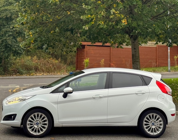 Used Ford Fiesta 2015 for sale - 76208651: Photo 20