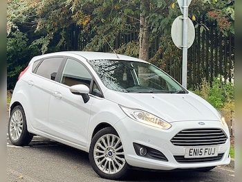 Used Ford Fiesta 2015 for sale - 76208651: Photo