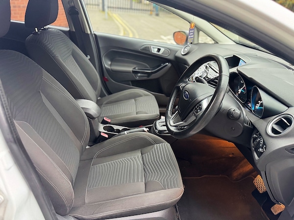 Used Ford Fiesta 2015 for sale - 76208651: Photo 30