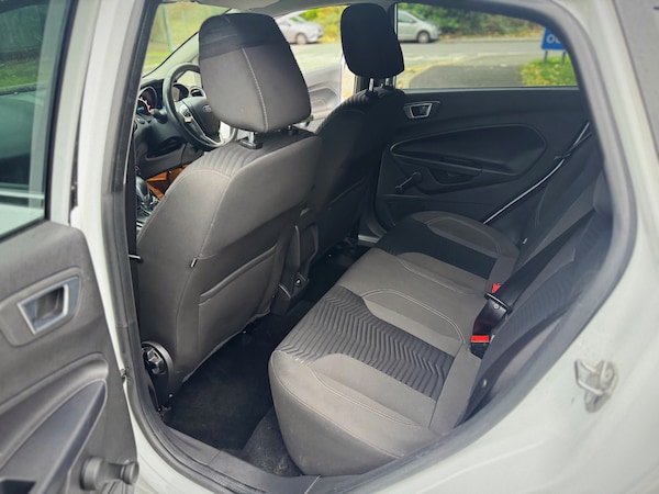 Used Ford Fiesta 2015 for sale - 76208651: Photo 36