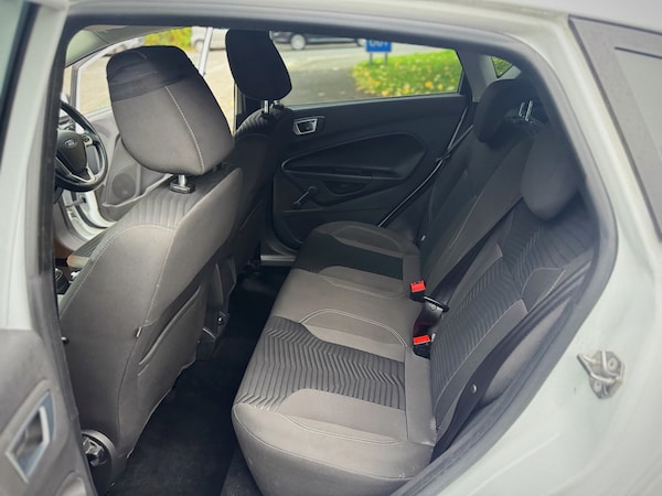 Used Ford Fiesta 2015 for sale - 76208651: Photo 37
