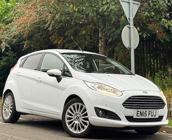 Used Ford Fiesta 2015 for sale - 76208651: Photo 3