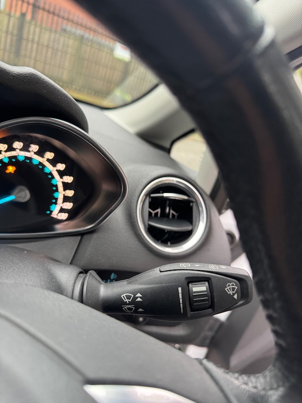 Used Ford Fiesta 2015 for sale - 76208651: Photo 48