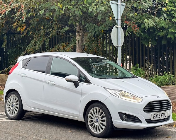 Used Ford Fiesta 2015 for sale - 76208651: Photo 7