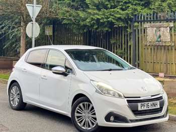 Used Peugeot 208 2016 for sale - 74018232: Photo