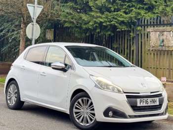 Used Peugeot 208 2016 for sale - 74018232: Photo