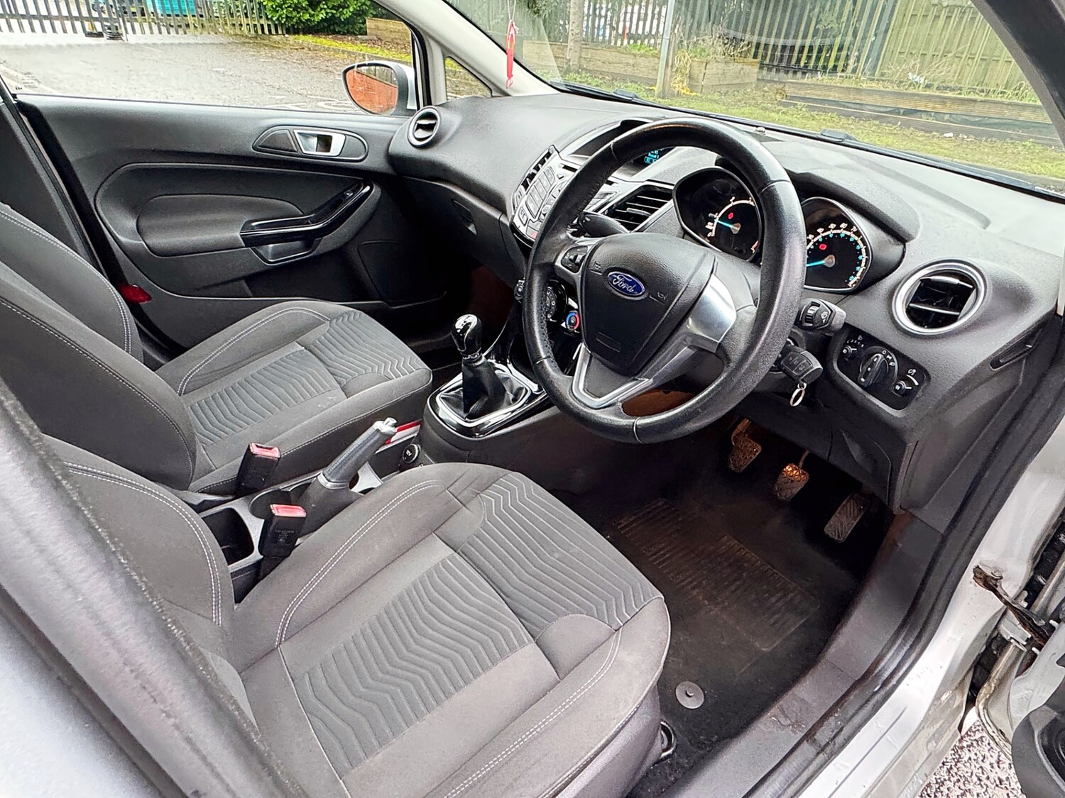 Used Ford Fiesta 2014 for sale - 77482310: Photo 30