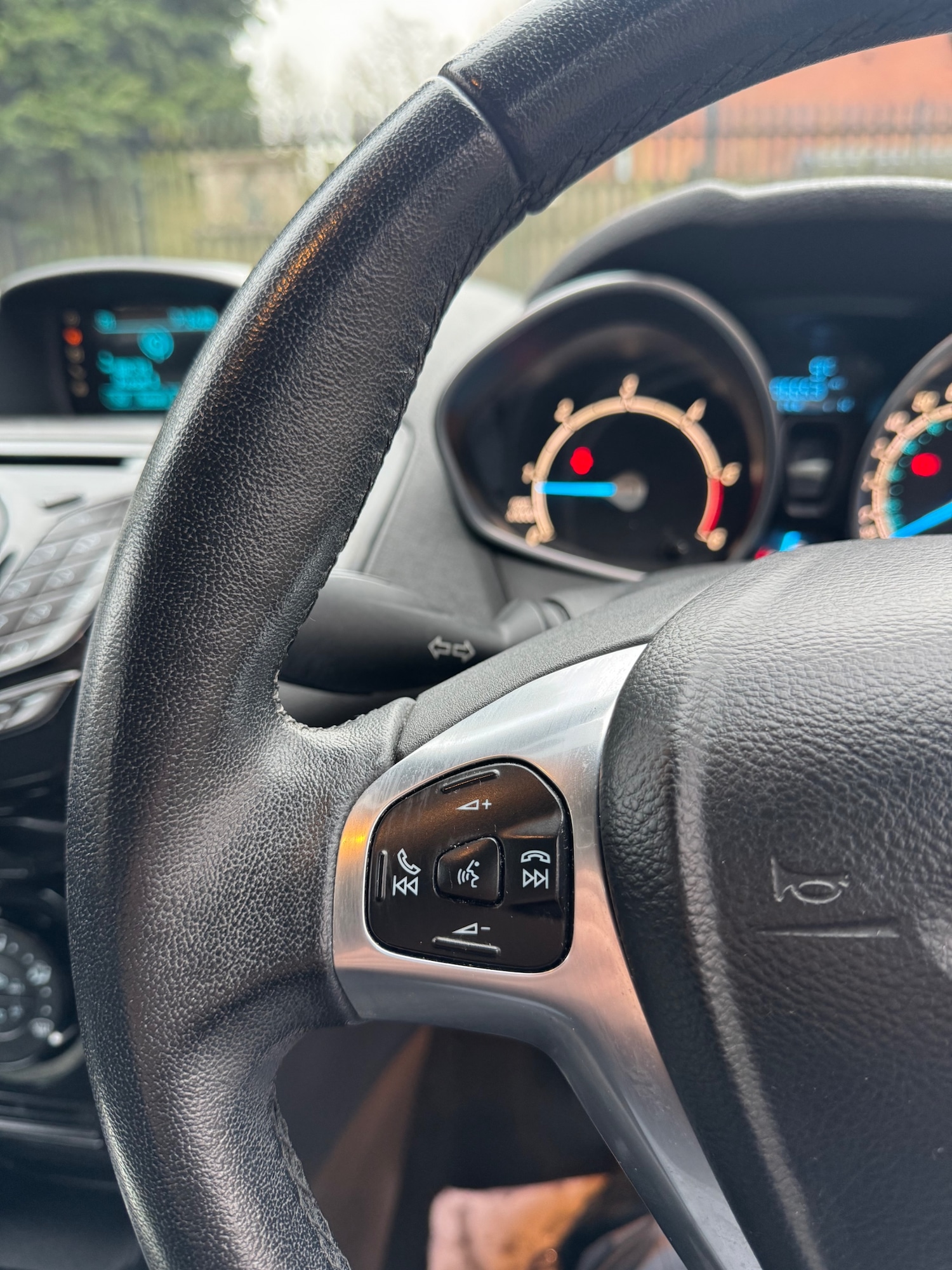 Used Ford Fiesta 2014 for sale - 77482310: Photo 46