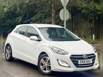 Used Hyundai i30 2016 for sale - 77684412: Photo